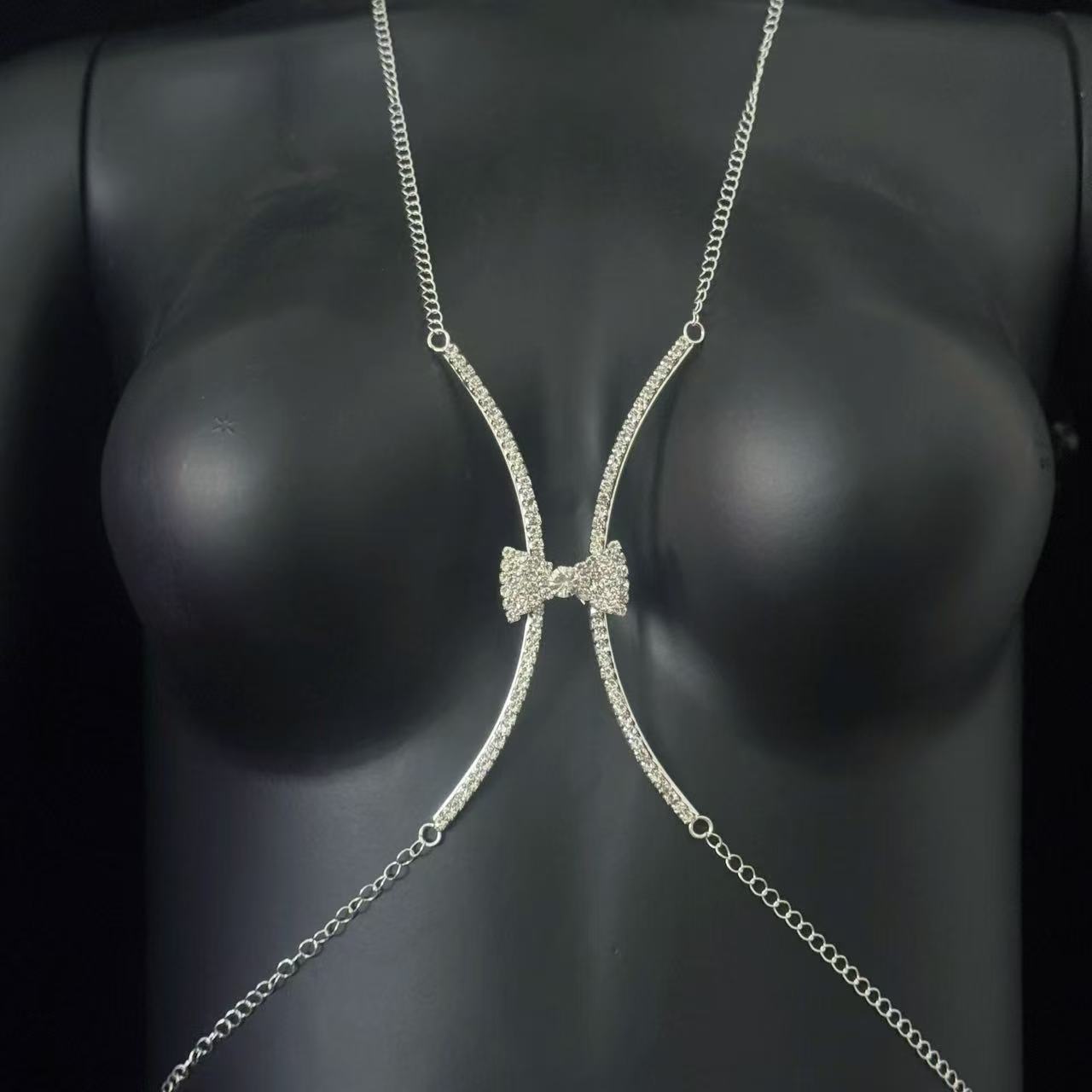 Европейские и американские мод – обзор и цена Body Jewelry Luxury