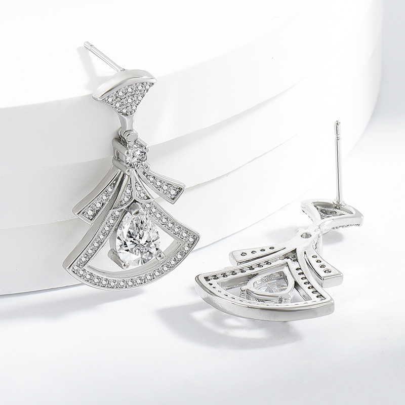 Изысканные веерообразные серьг – обзор и цена Body Jewelry Lot